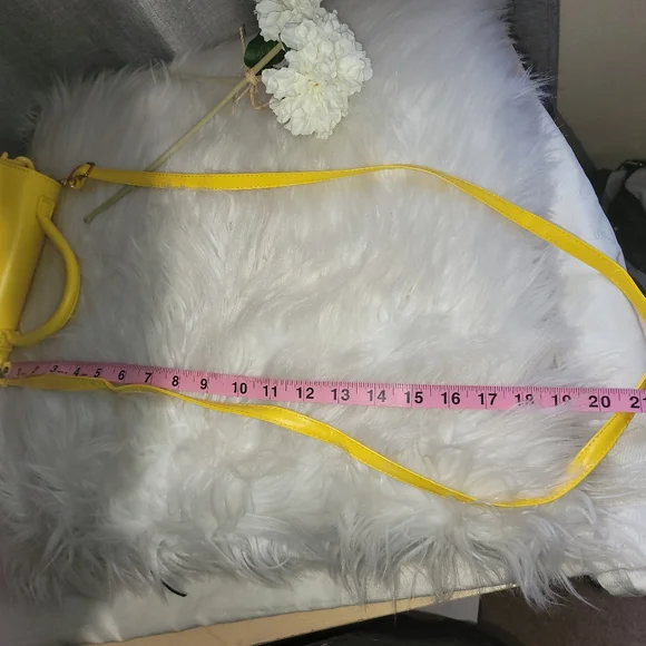 SHEIN Shoulder/ Cross Body Chain Bags Yellow, Hot Pink, and Lilac Bundle - Picture 6 of 8